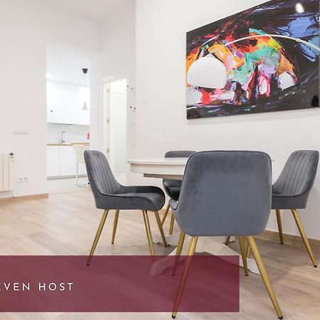 Exclusive Balcony Plaza Mayor Lägenhet Madrid Exteriör bild