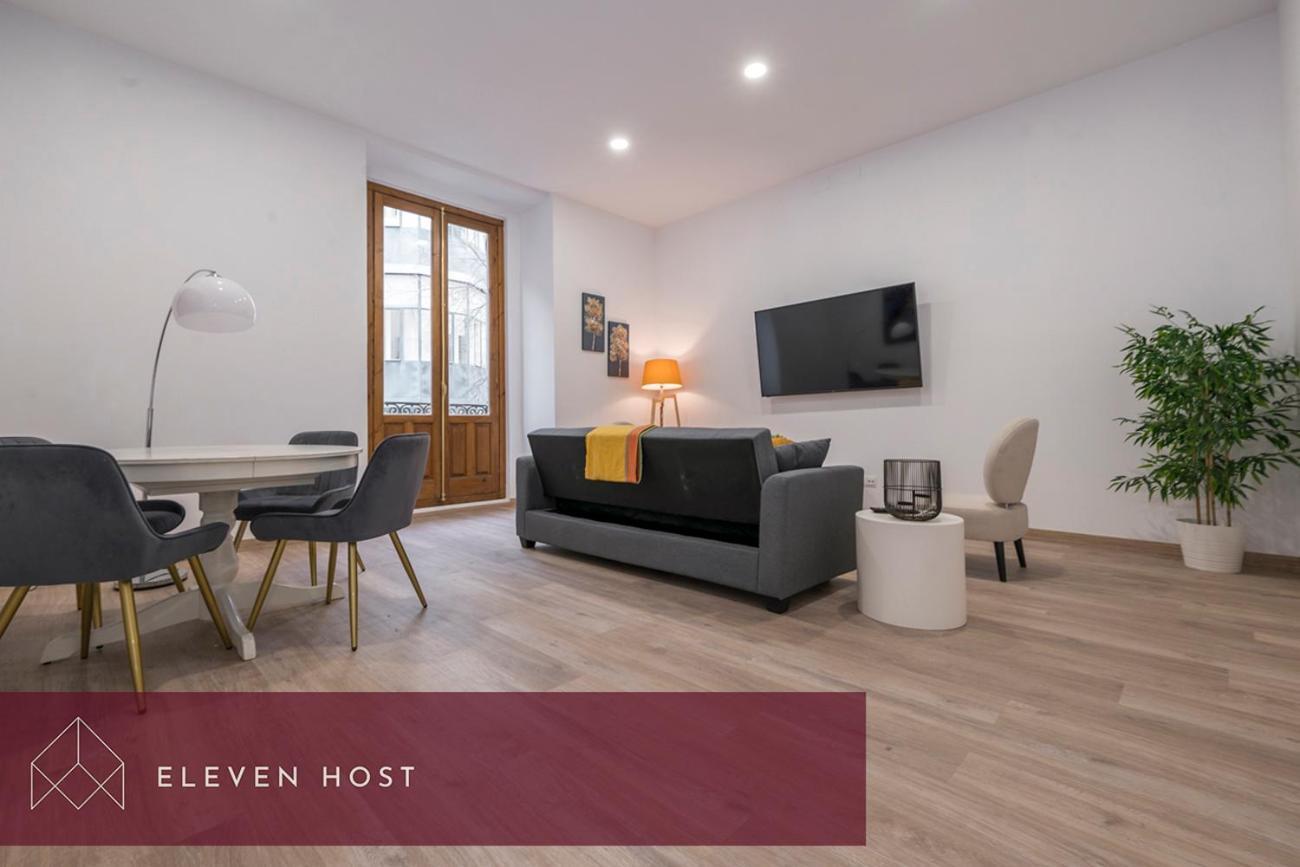 Exclusive Balcony Plaza Mayor Lägenhet Madrid Exteriör bild