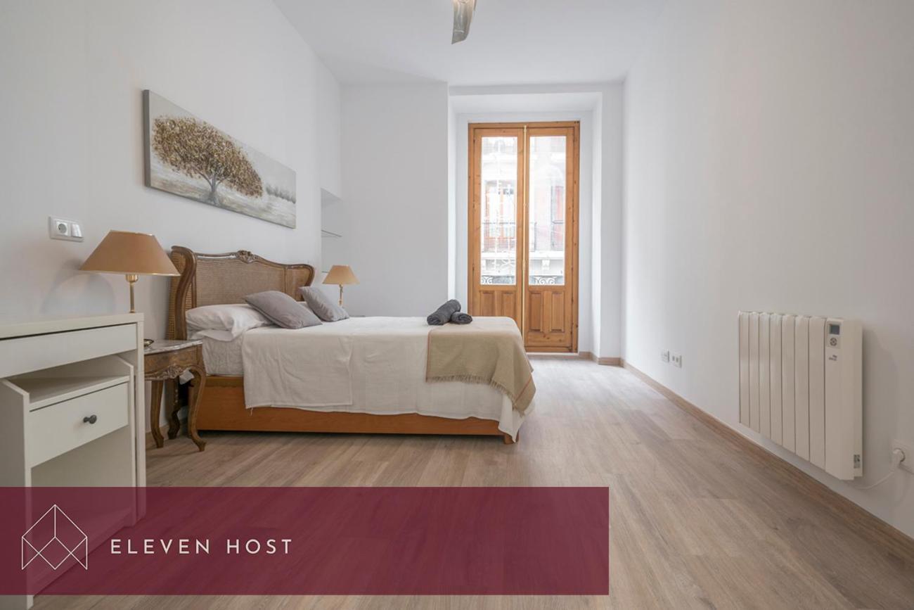 Exclusive Balcony Plaza Mayor Lägenhet Madrid Exteriör bild