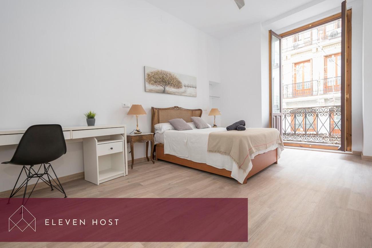 Exclusive Balcony Plaza Mayor Lägenhet Madrid Exteriör bild